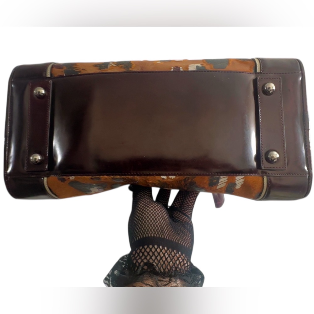 LOEWE AMAZONA PONY-STYLE CALFSKIN HANDBAG. 15” x 10” SOLD OUT RETAIL $3200 - Picture 4 of 17